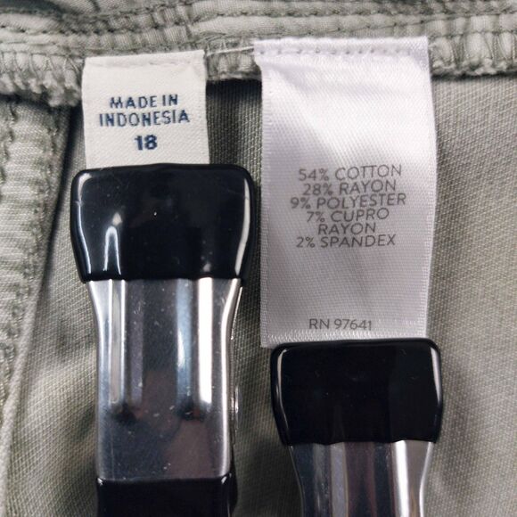 J. Jill Women’s High Rise Green Denim Crop Jeans 18 Cuffed Stretch Straight Leg - Picture 9 of 12